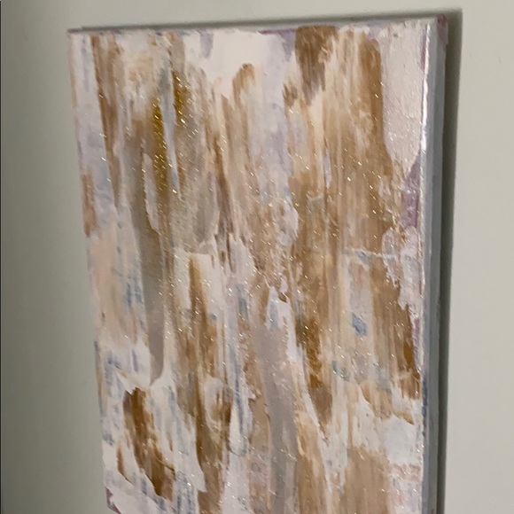 White and Gold dazzle - Picture 4 of 4